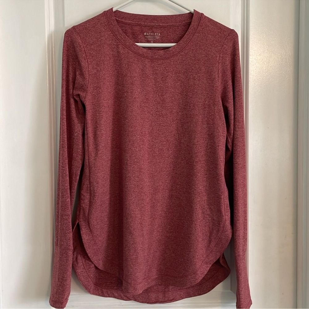 Athleta super soft long-sleeved top with thumbholes - xs